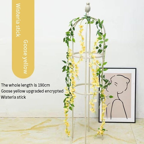 Enchanting Floral Wedding Arch Decoration
