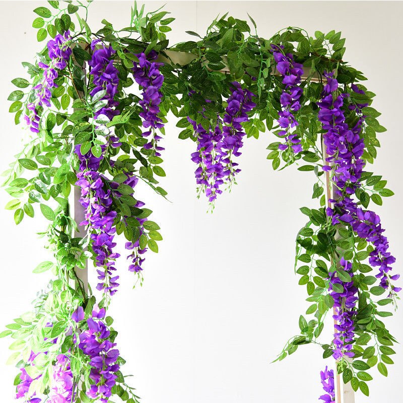 Enchanting Floral Wedding Arch Decoration